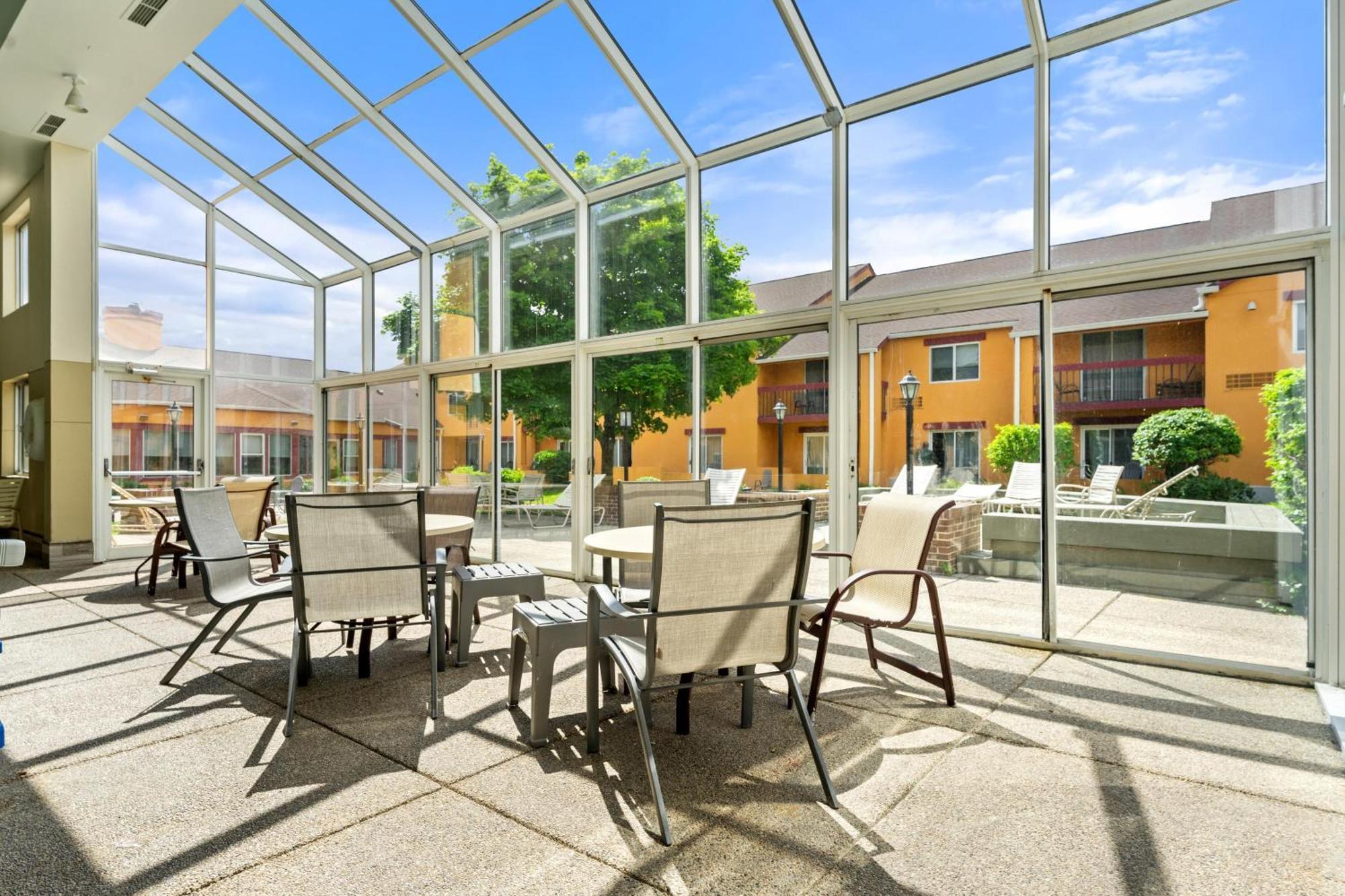 אוקברוק טראס Chicago Club Inn & Suite מראה חיצוני תמונה
